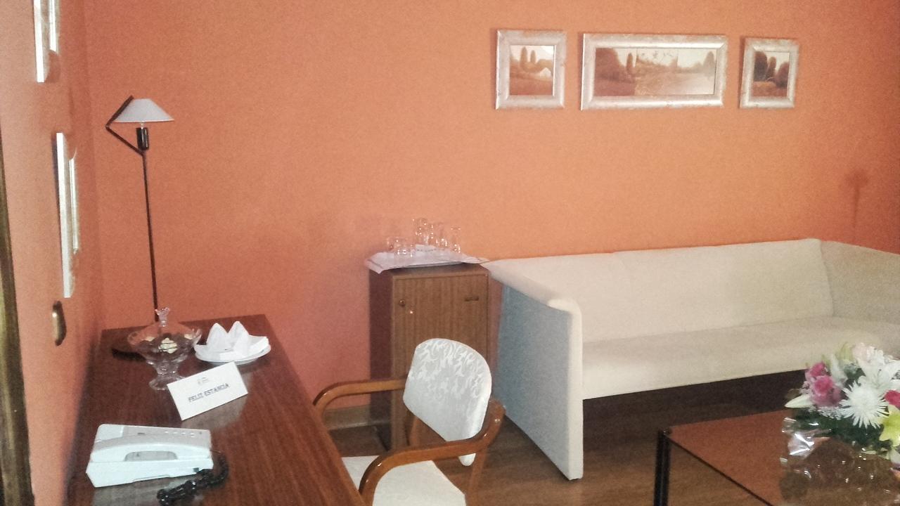 Hotel Balneario De Ledesma Vega de Tirados Zewnętrze zdjęcie